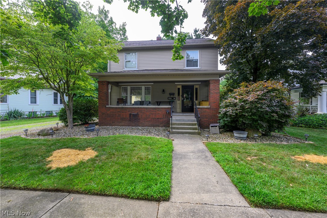 314 E 13th Street Dover OH 44622