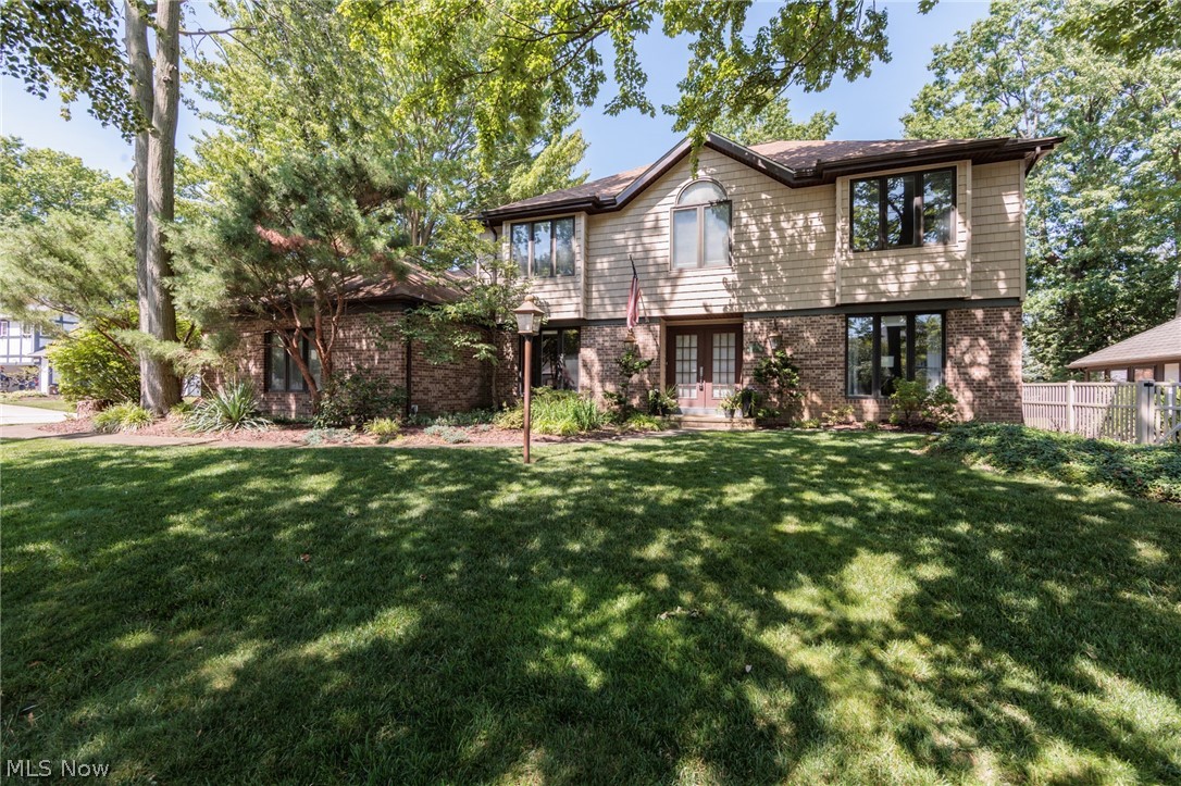 3854 Kings Mill Run Rocky River OH 44116