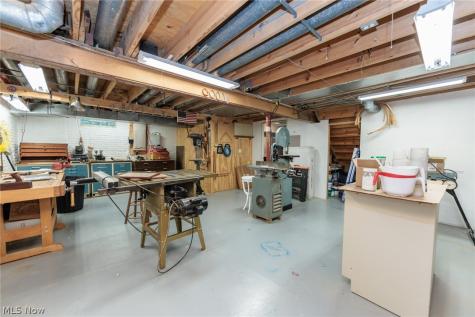 3854 Kings Mill Run Rocky River OH 44116