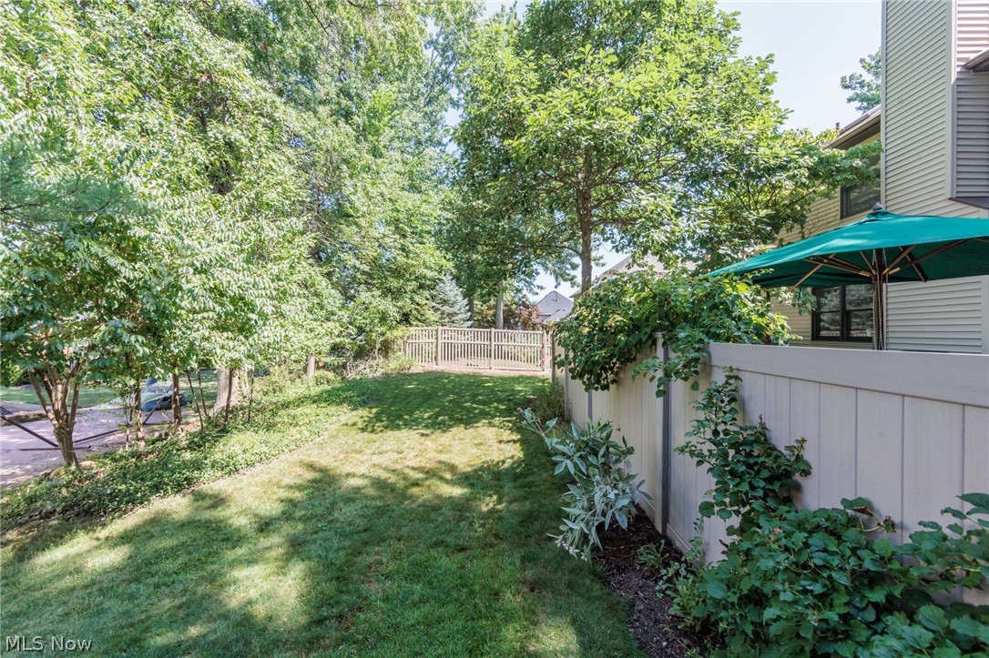 3854 Kings Mill Run Rocky River OH 44116