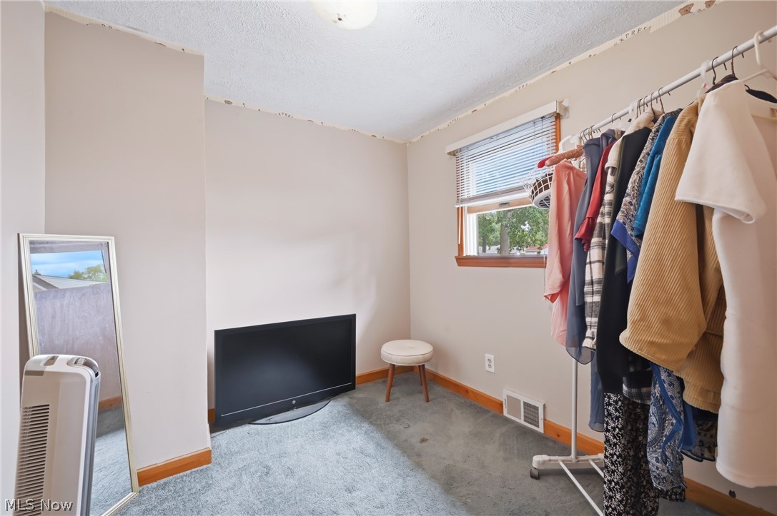 301 Porter Avenue Campbell OH 44405