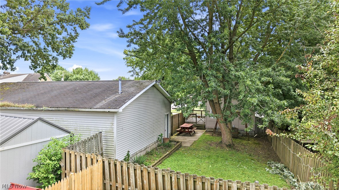 301 Porter Avenue Campbell OH 44405
