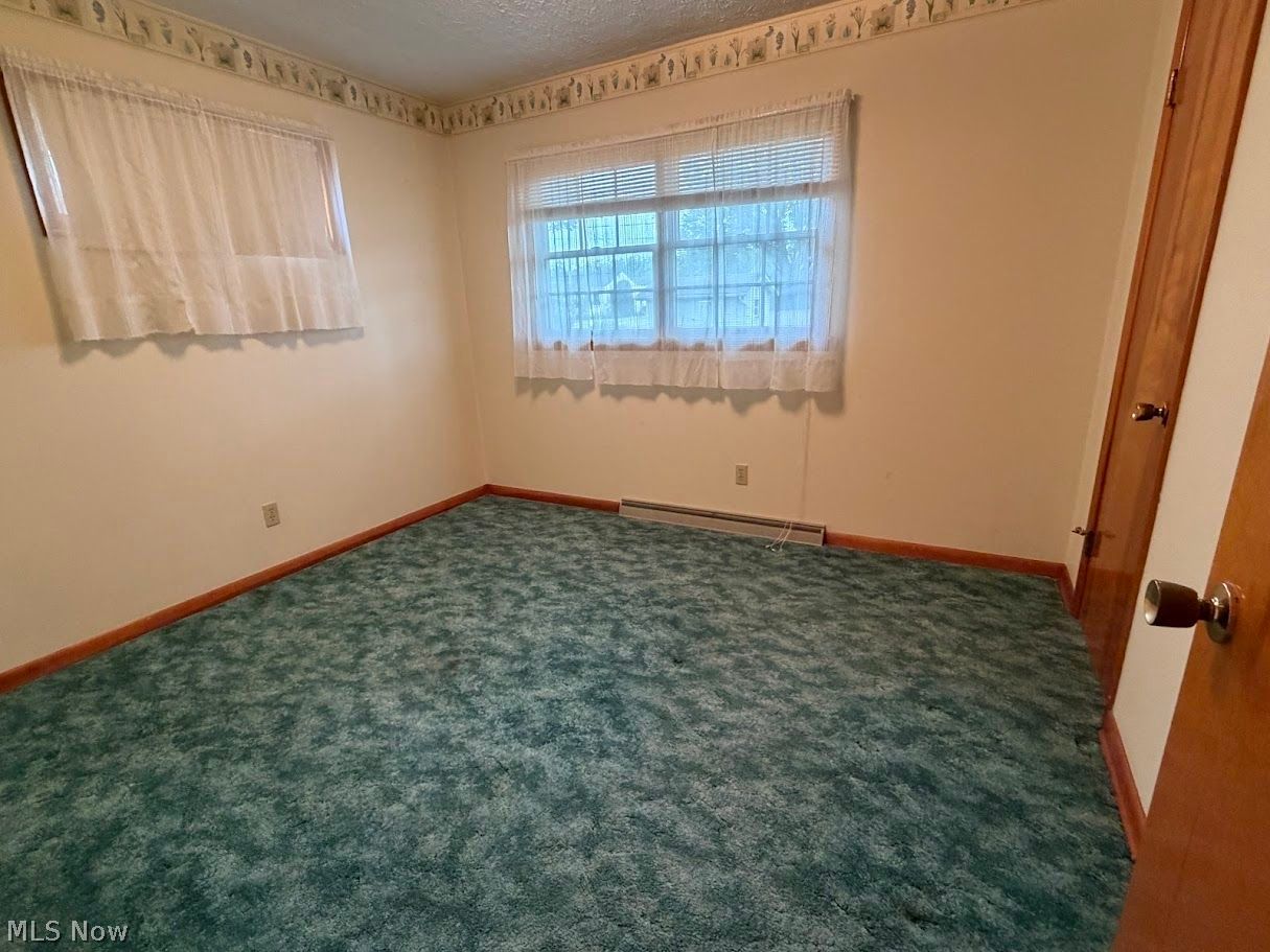 911 5th Street NW New Philadelphia OH 44663