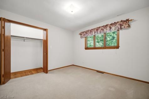 1885 W Sprague Road Broadview Heights OH 44147