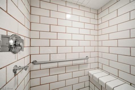 1885 W Sprague Road Broadview Heights OH 44147
