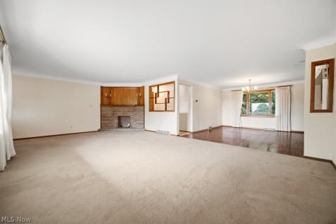 1885 W Sprague Road Broadview Heights OH 44147