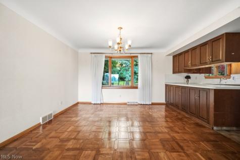 1885 W Sprague Road Broadview Heights OH 44147