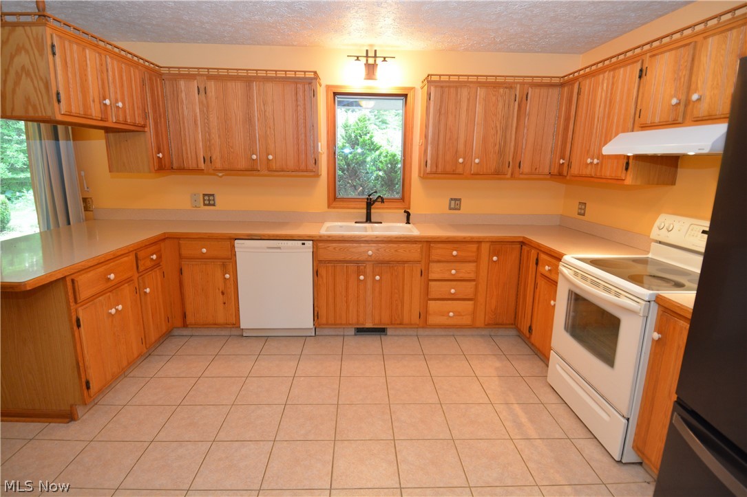 34489 Grafton Eastern Road Grafton OH 44044