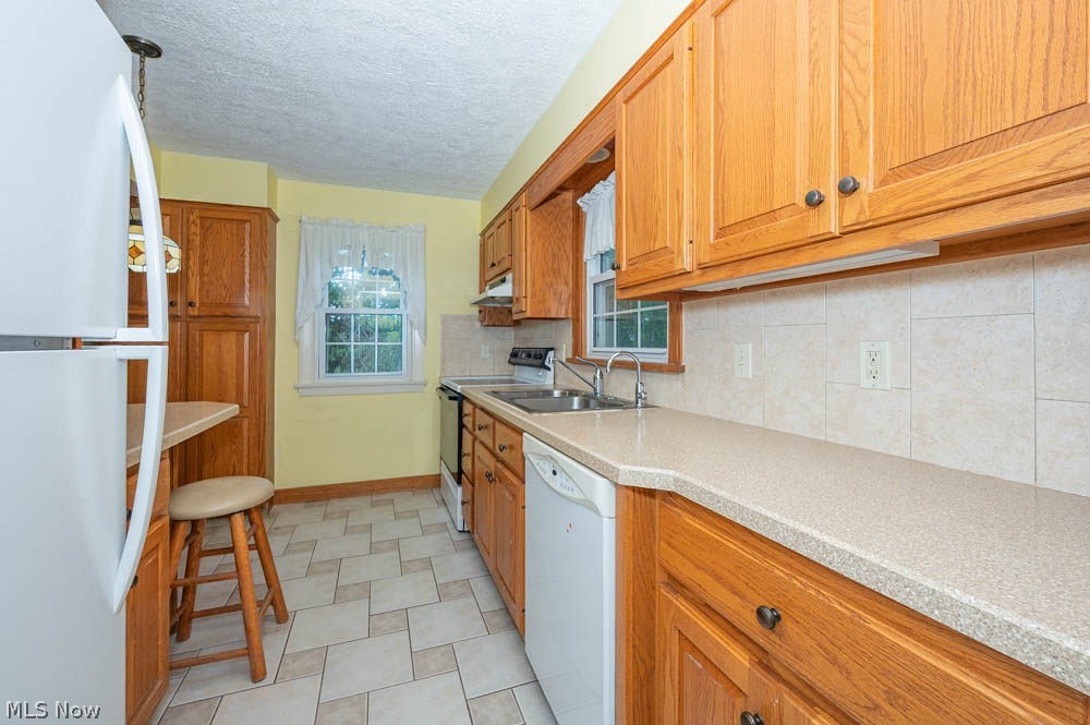 11406 W Pine Lake Road Salem OH 44460