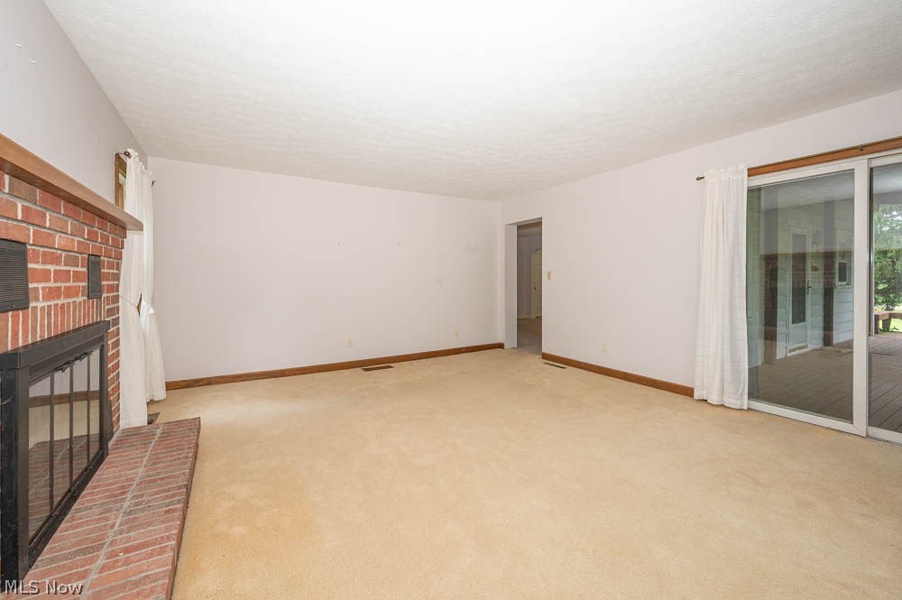 11406 W Pine Lake Road Salem OH 44460