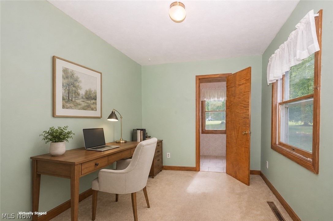 11406 W Pine Lake Road Salem OH 44460