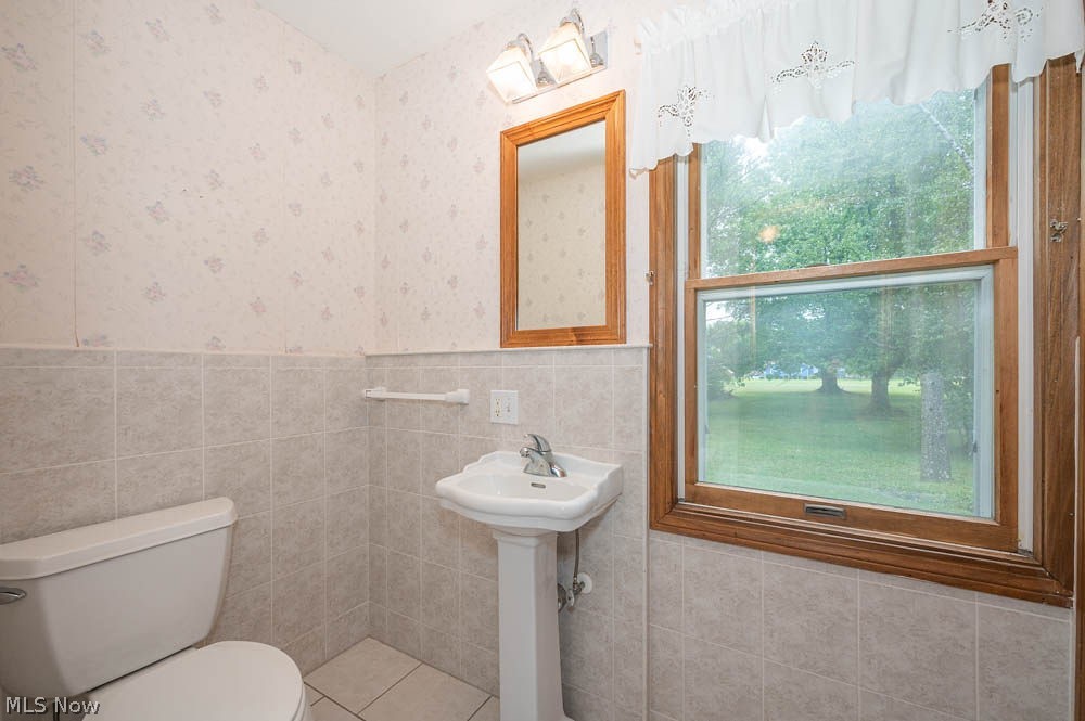 11406 W Pine Lake Road Salem OH 44460