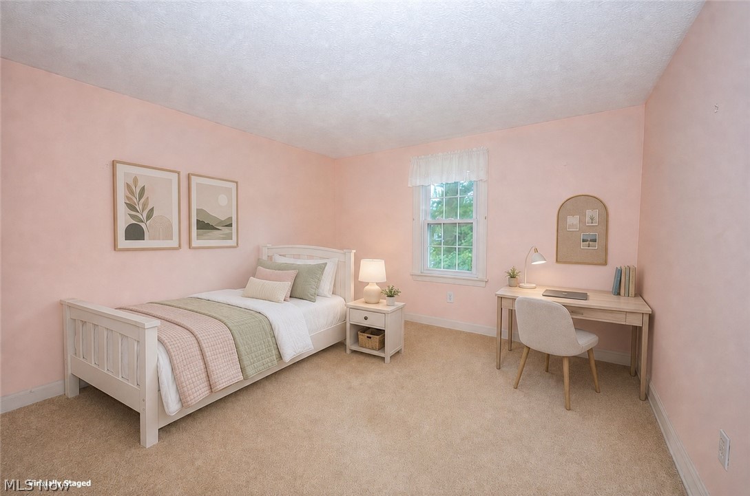 11406 W Pine Lake Road Salem OH 44460