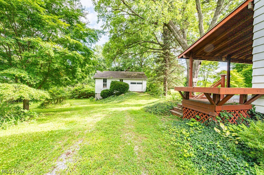11406 W Pine Lake Road Salem OH 44460