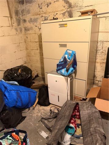 327 Cayuga Avenue NW Canton OH 44708