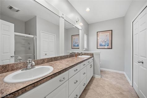 9628 Scottsdale Drive Broadview Heights OH 44147