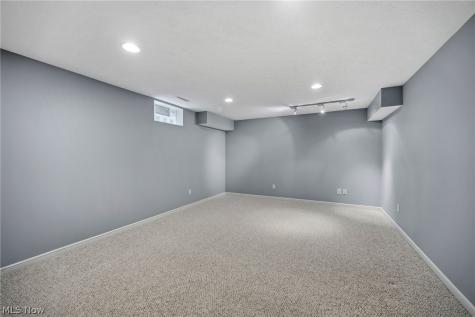 9628 Scottsdale Drive Broadview Heights OH 44147