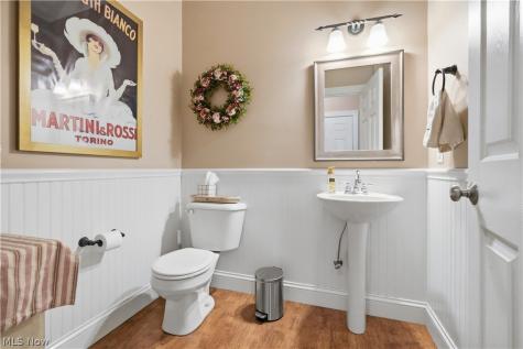 861 Williamsburg Court Ashland OH 44805
