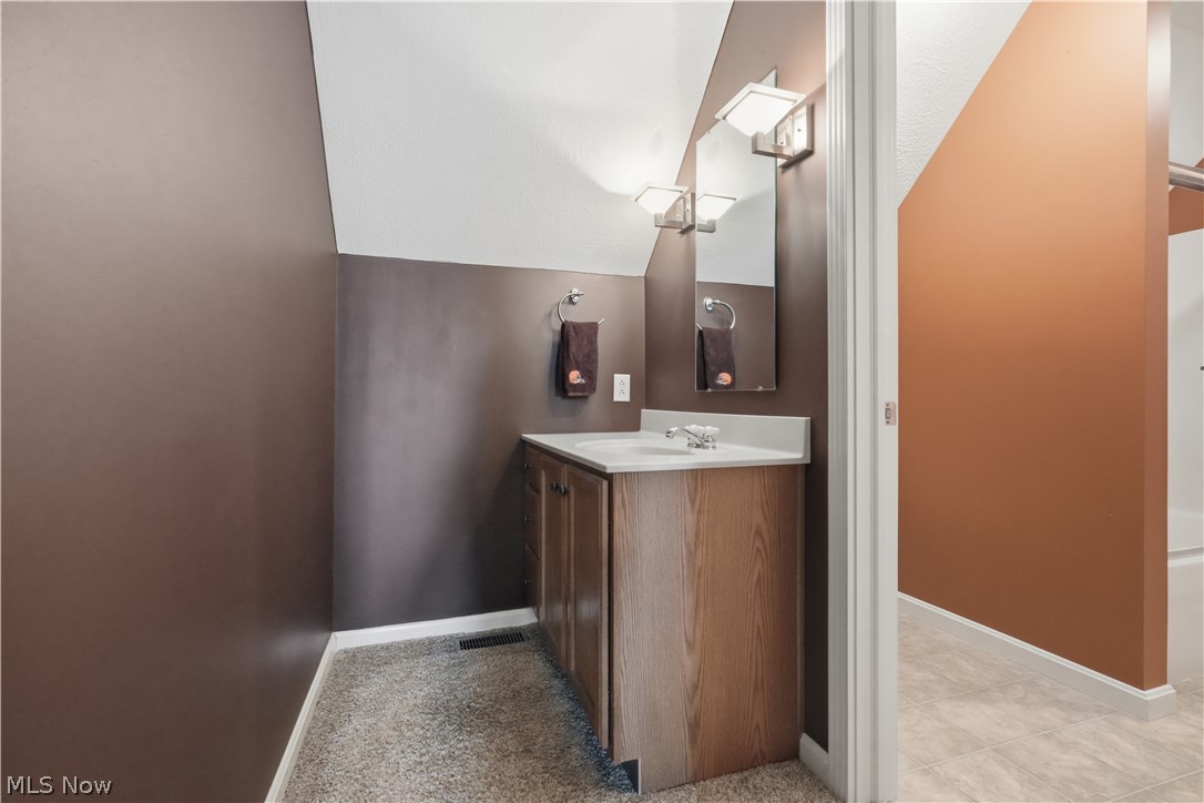 861 Williamsburg Court Ashland OH 44805