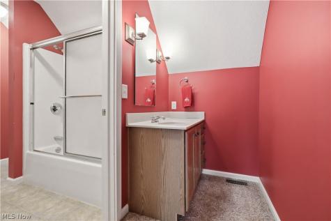 861 Williamsburg Court Ashland OH 44805