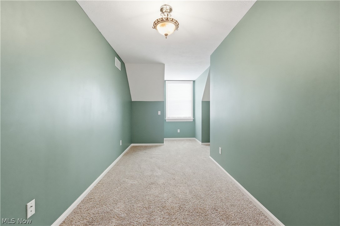 861 Williamsburg Court Ashland OH 44805