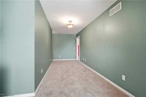 861 Williamsburg Court Ashland OH 44805
