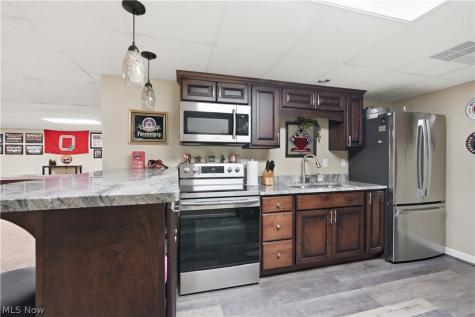 861 Williamsburg Court Ashland OH 44805