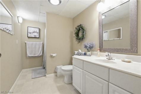 861 Williamsburg Court Ashland OH 44805