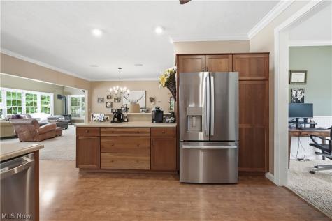 861 Williamsburg Court Ashland OH 44805