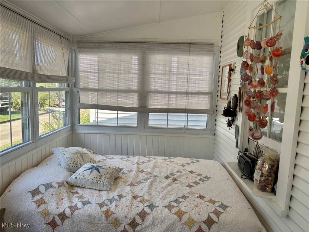 16 Billow Beach Road Ashtabula OH 44004