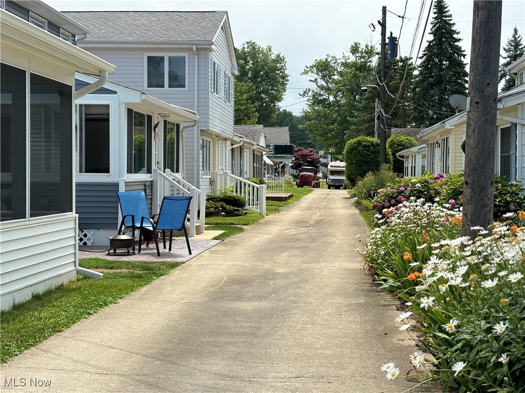 16 Billow Beach Road Ashtabula OH 44004