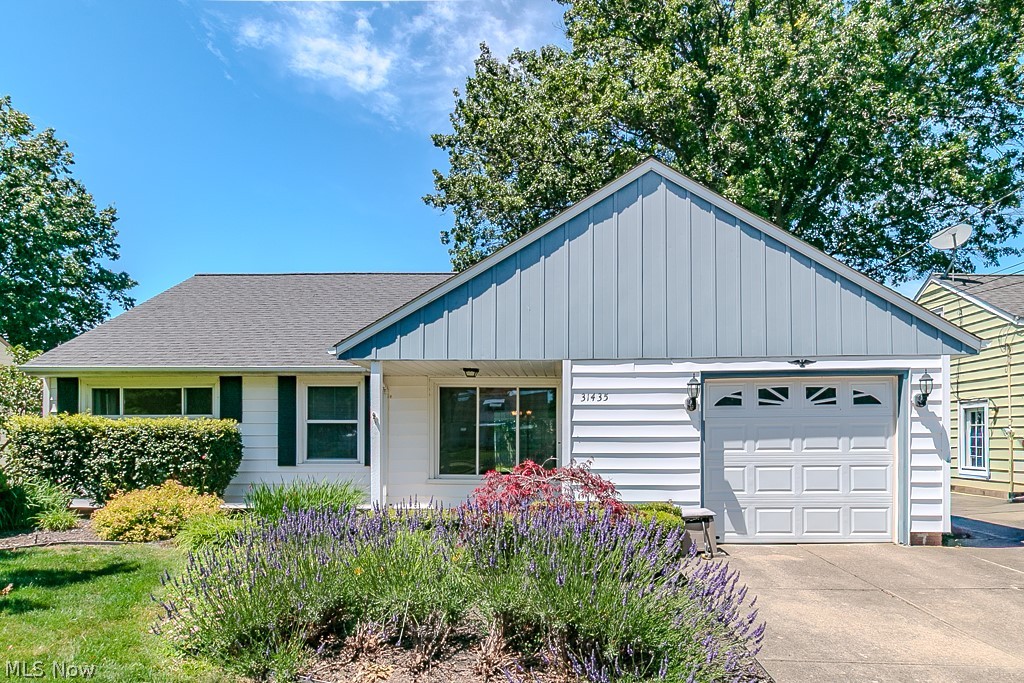31435 Bayridge Boulevard Willowick OH 44095