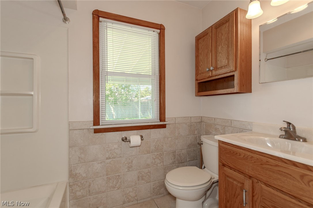 31435 Bayridge Boulevard Willowick OH 44095