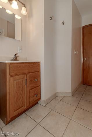 31435 Bayridge Boulevard Willowick OH 44095