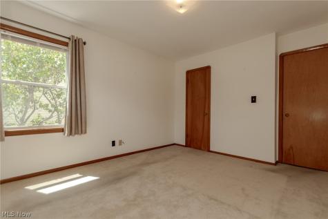 31435 Bayridge Boulevard Willowick OH 44095