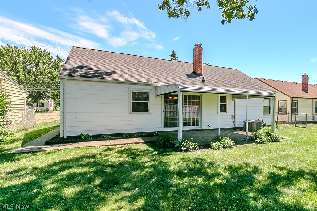 31435 Bayridge Boulevard Willowick OH 44095