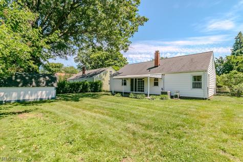 31435 Bayridge Boulevard Willowick OH 44095