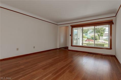 31435 Bayridge Boulevard Willowick OH 44095