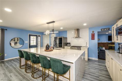 12017 Denver Drive Parma Heights OH 44130