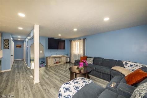 12017 Denver Drive Parma Heights OH 44130
