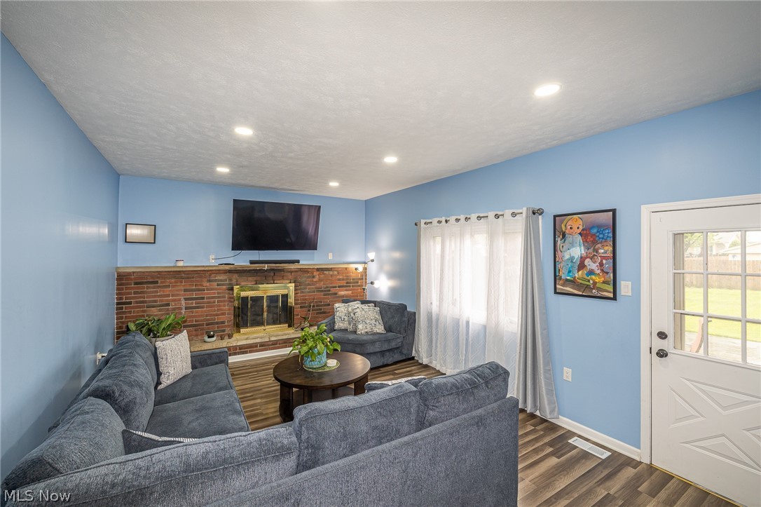 12017 Denver Drive Parma Heights OH 44130