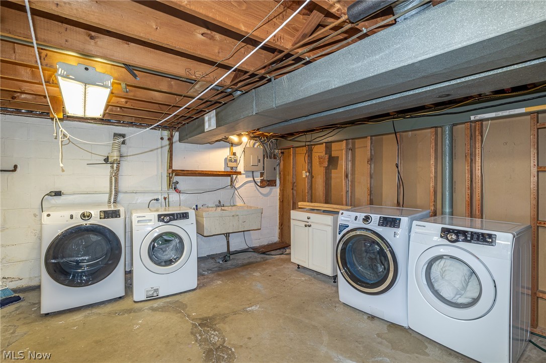 12017 Denver Drive Parma Heights OH 44130