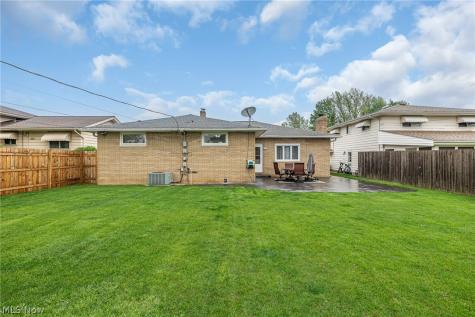 12017 Denver Drive Parma Heights OH 44130