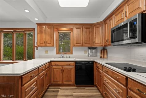 26270 Annesley Road Beachwood OH 44122