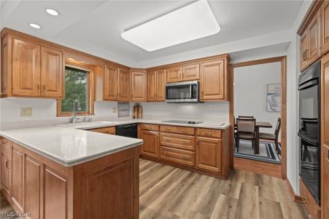 26270 Annesley Road Beachwood OH 44122