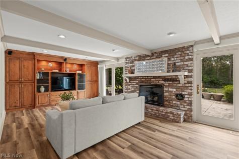 26270 Annesley Road Beachwood OH 44122