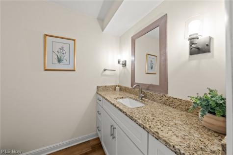 26270 Annesley Road Beachwood OH 44122