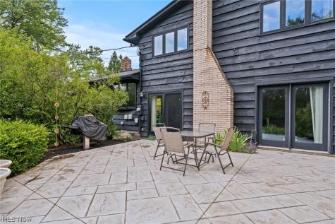 26270 Annesley Road Beachwood OH 44122