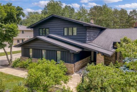 26270 Annesley Road Beachwood OH 44122