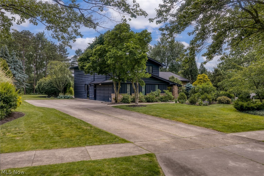 26270 Annesley Road Beachwood OH 44122